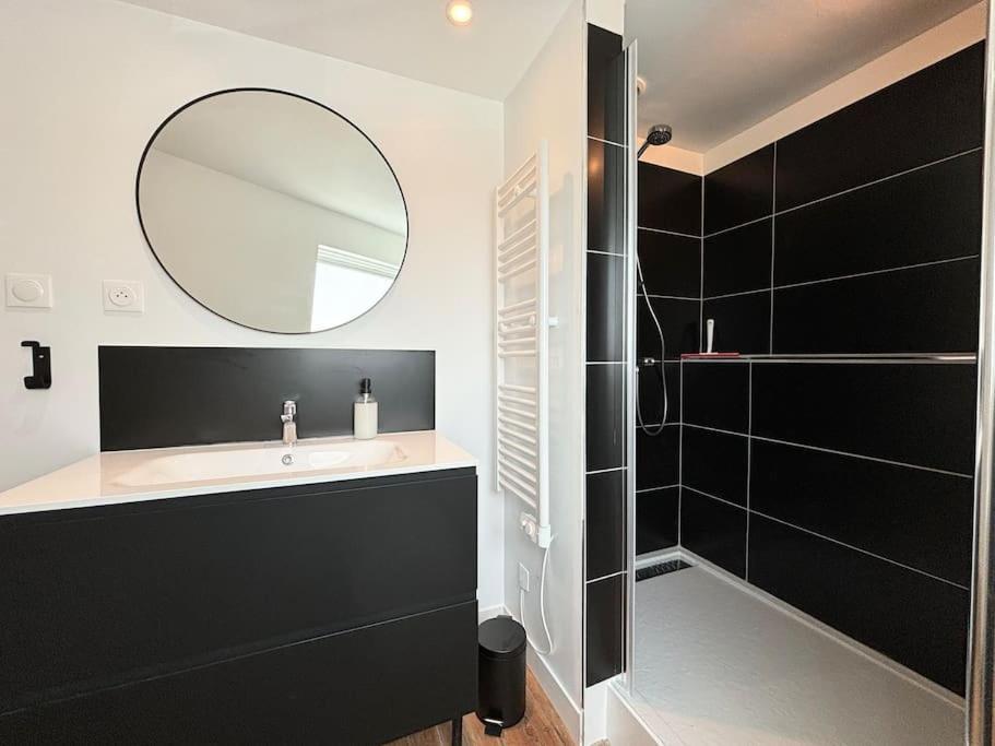 Maison Renovee 4 Personnes - Prox Lille Marquette-les-Lille Exterior photo